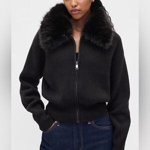 GAP Black Faux Fur Collar Sweater